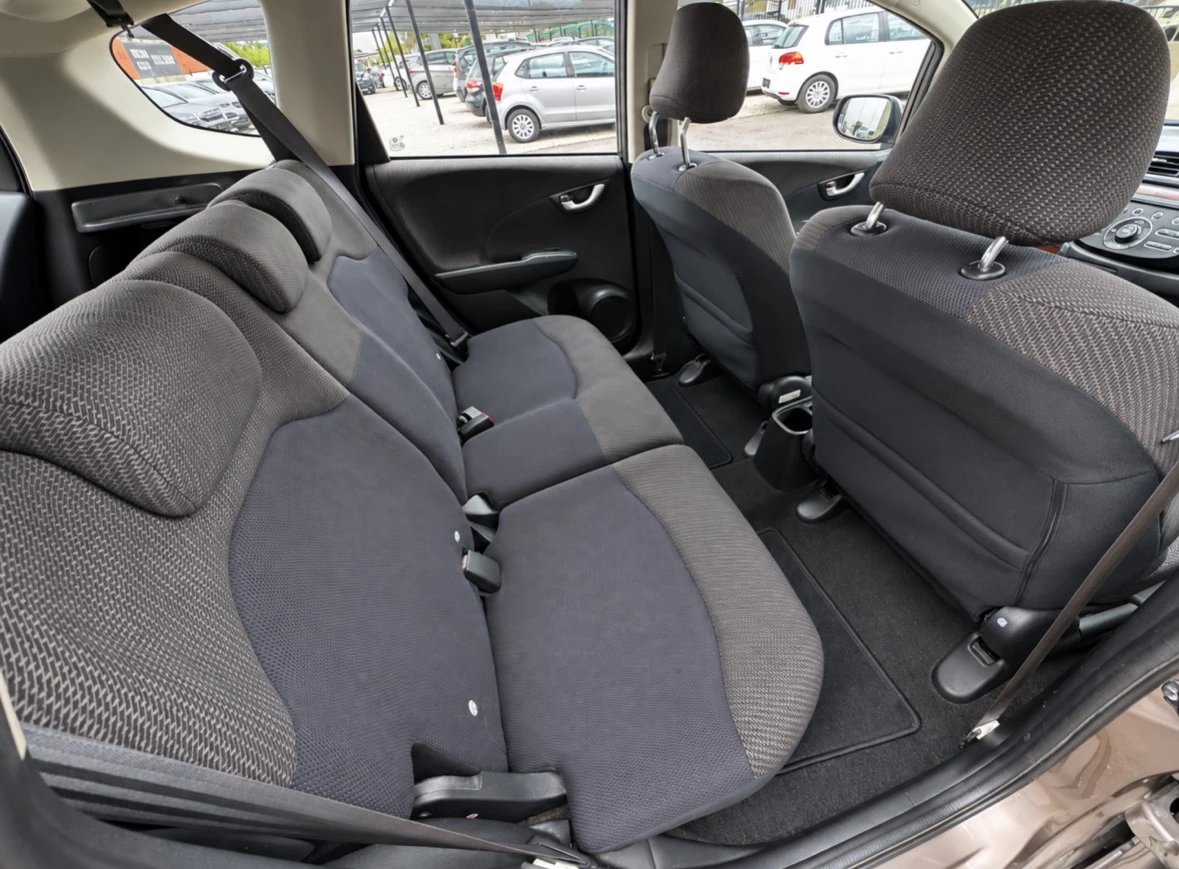 Honda Jazz 1.4I* COMFORT* FACELIFT* НОВ ВНОС* , снимка 12 - Автомобили и джипове - 56064894