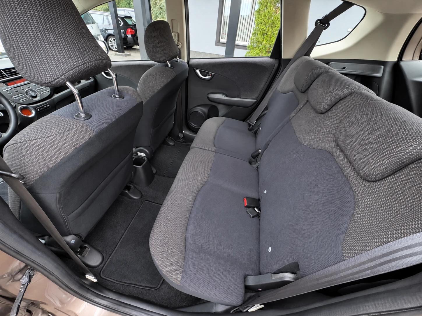 Honda Jazz 1.4I* COMFORT* FACELIFT* НОВ ВНОС* , снимка 11 - Автомобили и джипове - 56064894