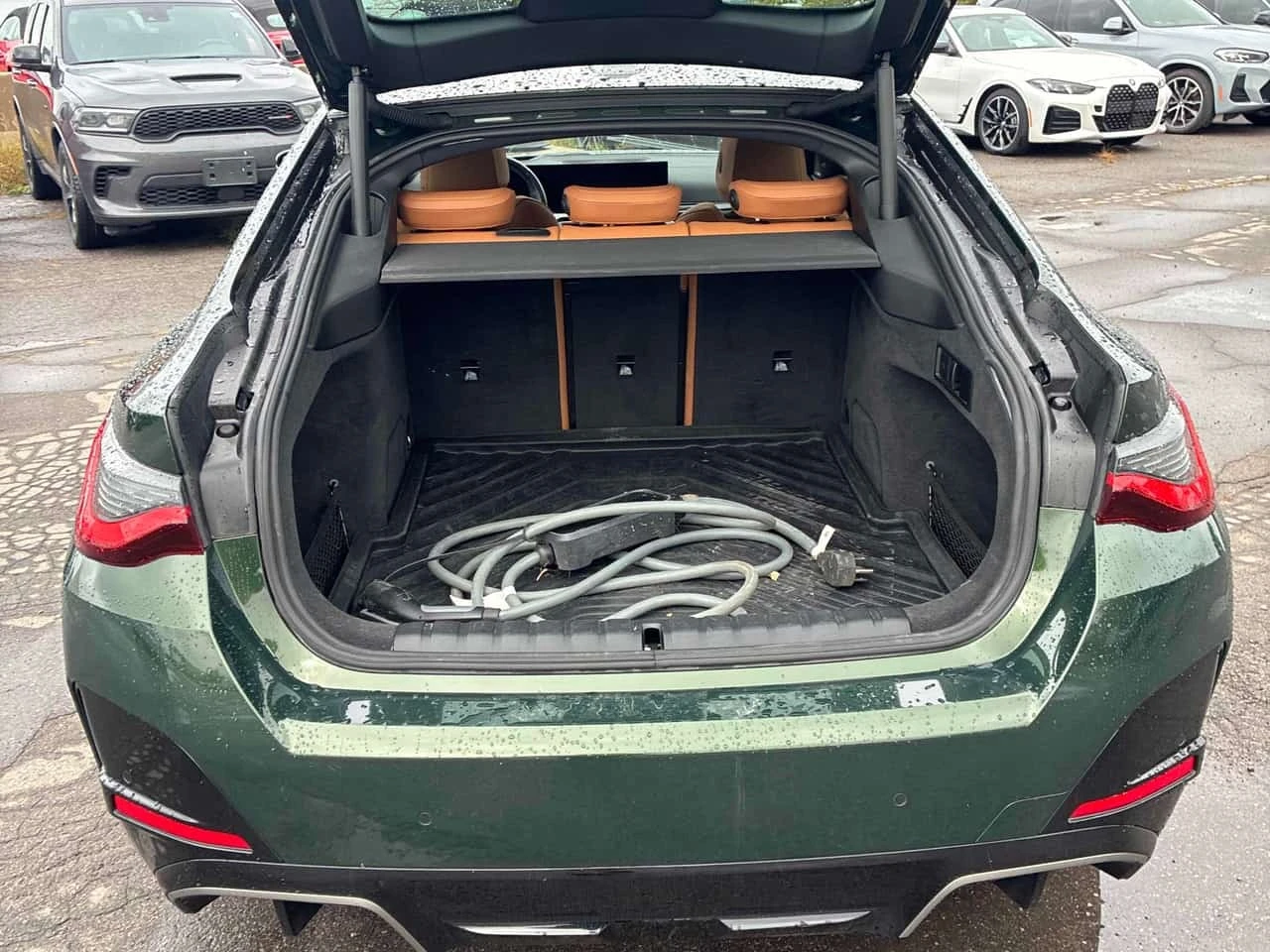 BMW i4 * M50 * CARFAX * , снимка 17 - Автомобили и джипове - 56336832