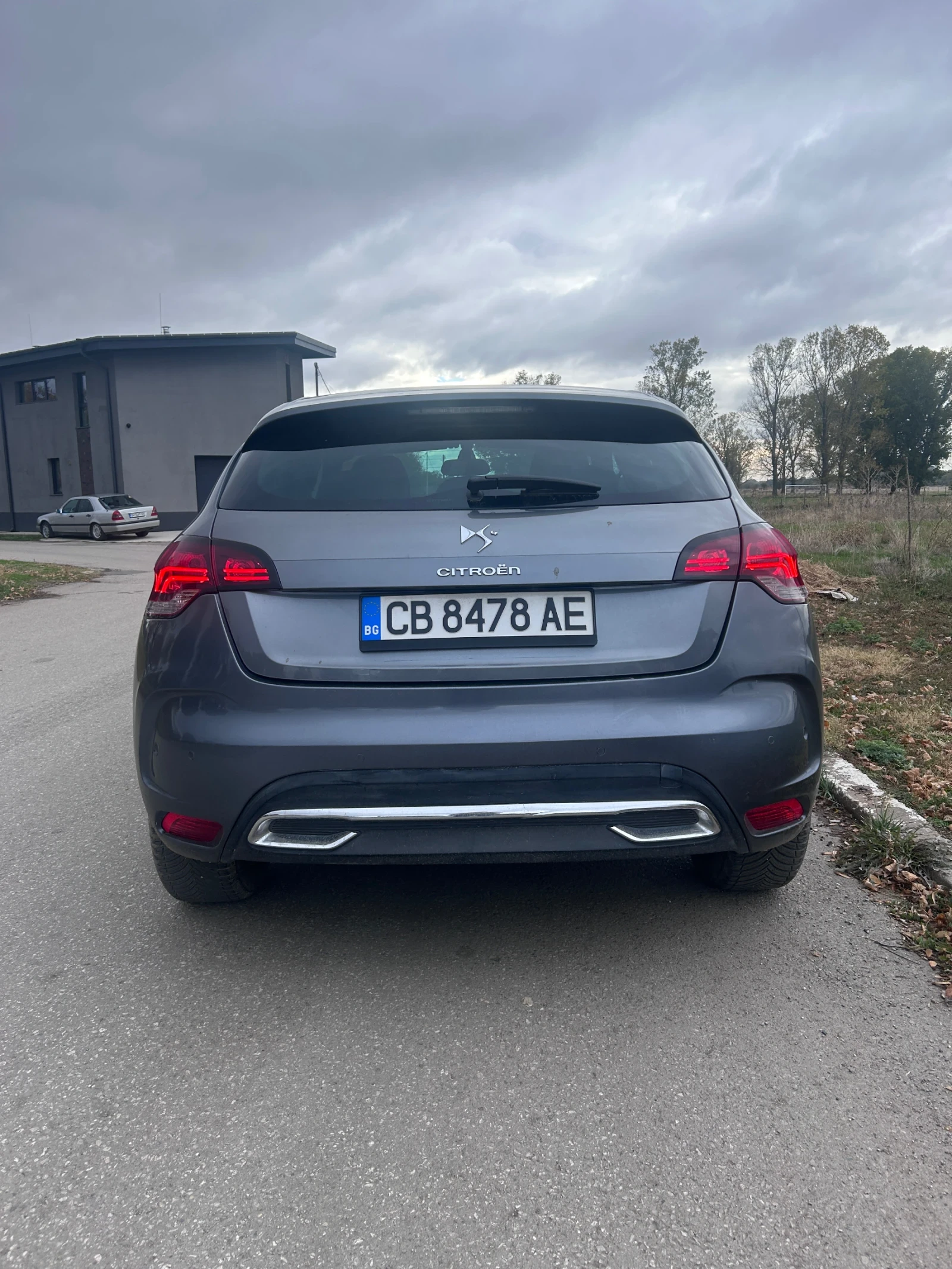 Citroen DS4, снимка 2 - Автомобили и джипове - 56696958