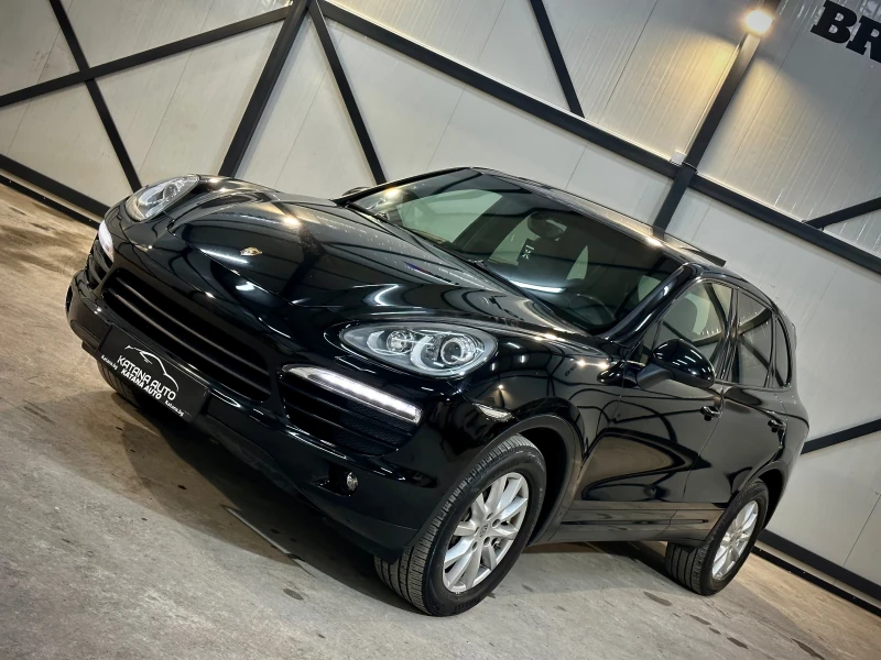 Porsche Cayenne 3.6 V6 ПАНОРАМА* ПОДГРЕВ* ТОП* ЛИЗИНГ* БАРТЕР, снимка 4 - Автомобили и джипове - 46592387