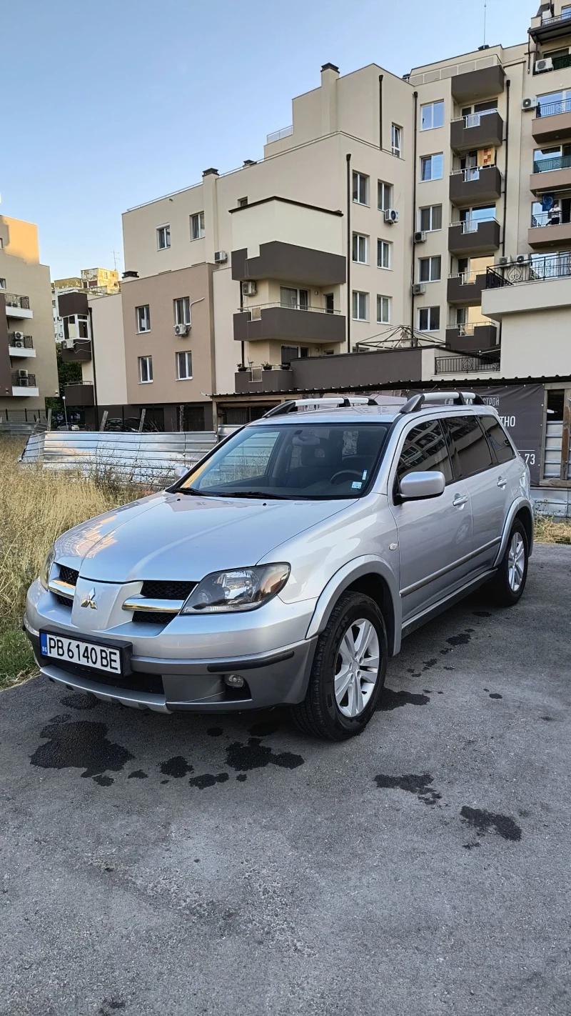 Mitsubishi Outlander 2.4 i 16v 4WD LPG, снимка 1 - Автомобили и джипове - 47335650