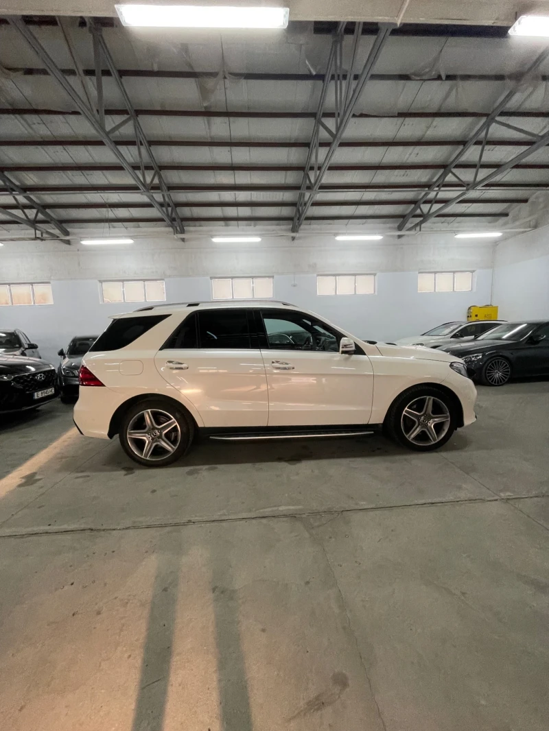 Mercedes-Benz GLE 350 AMG/Led/камера/подгрев/ОБСЛУЖЕНА!!!, снимка 7 - Автомобили и джипове - 52485012