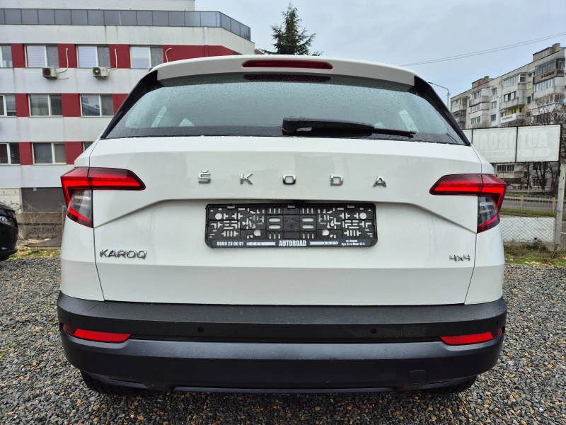Skoda Karoq 2.0 TDI -AVTOMAT-4x4-KEYLESS-DISTRONIK-DIGITAL, снимка 6 - Автомобили и джипове - 52989550