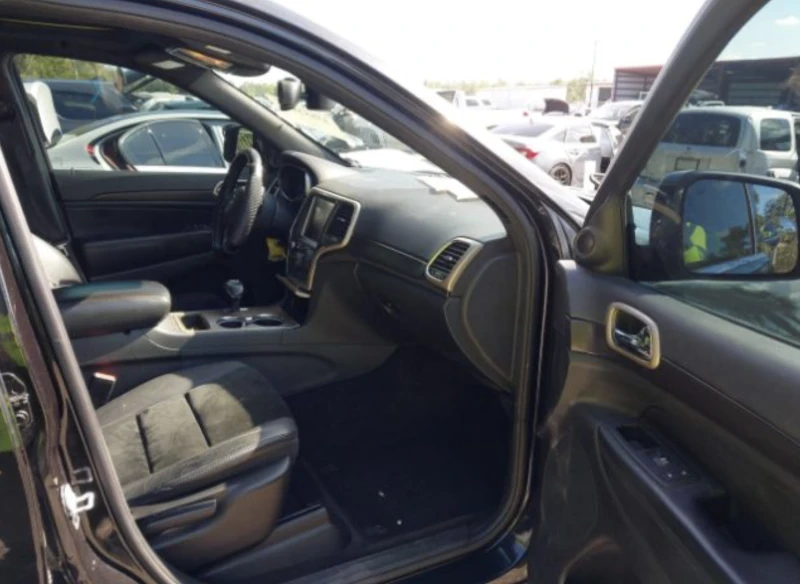 Jeep Grand cherokee ALTITUDE* 4X4* 3.6, снимка 5 - Автомобили и джипове - 53045541