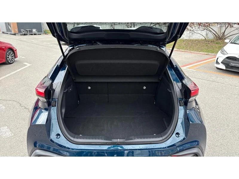 Toyota C-HR 2.0 PLUG-IN SELECTION, снимка 10 - Автомобили и джипове - 54909523