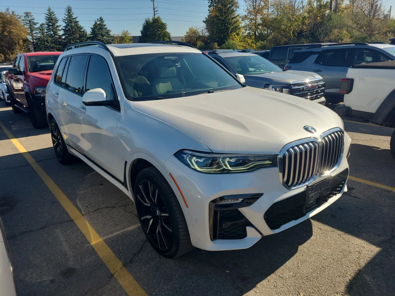 BMW X7 * АВТО КРЕДИТ* ЦЕНА ДО БГ * CARFAX *  - изображение 2