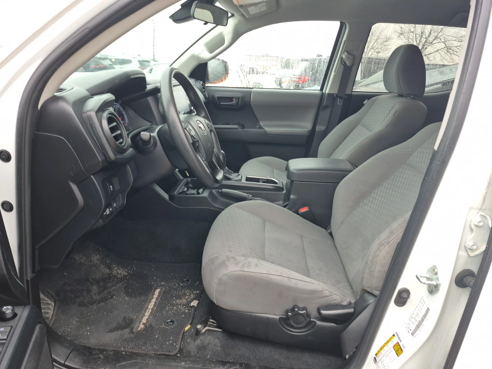 Toyota Tacoma  4WD SR5 Double Cab, снимка 9 - Автомобили и джипове - 54471110