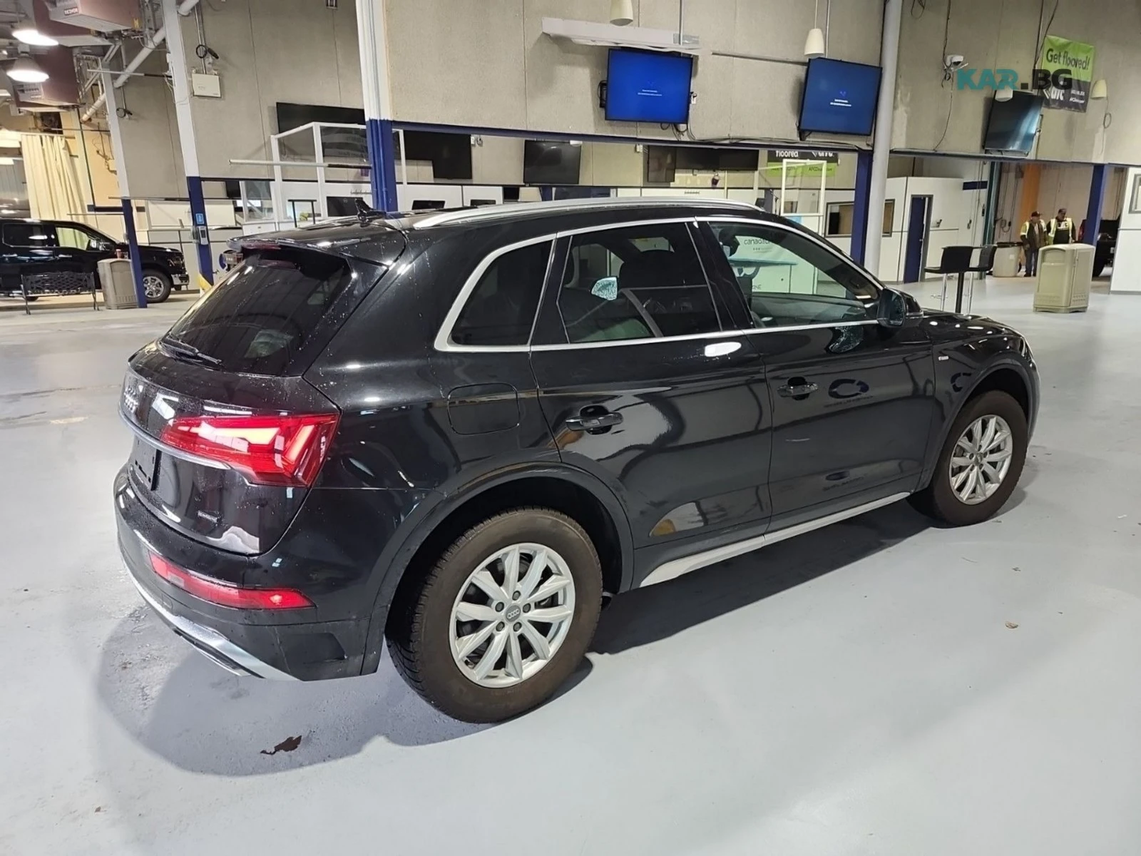 Audi Q5 S Line * Progressiv * АвтоКредит * (ЦЕНА ДО БГ), снимка 4 - Автомобили и джипове - 55095395