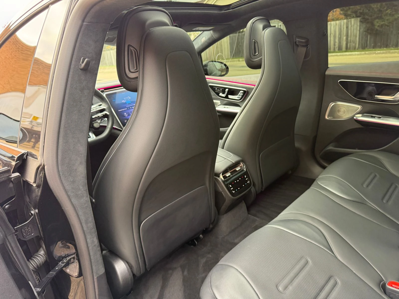 Mercedes-Benz EQE 53 AMG, снимка 12 - Автомобили и джипове - 56737734