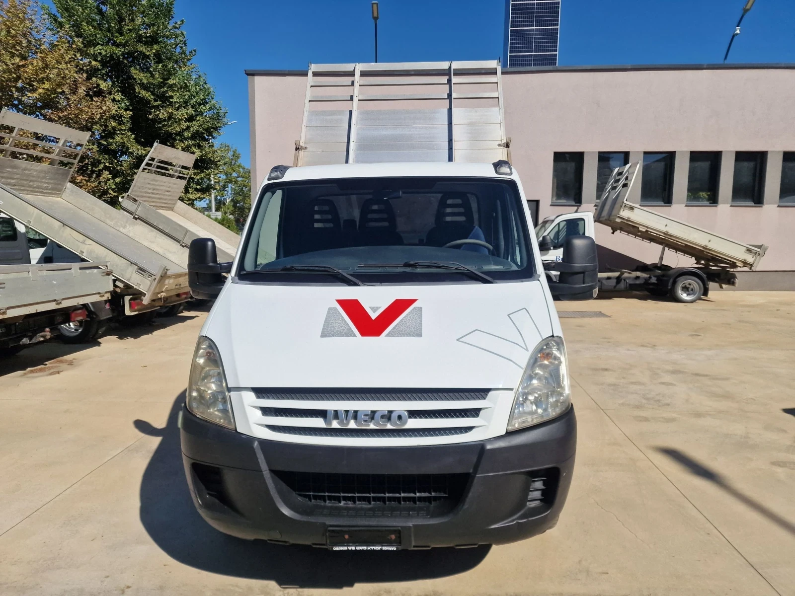 Iveco 35c18 3.0 HPI 3.5т - изображение 2