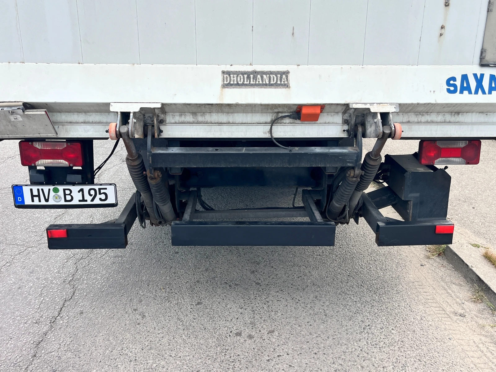Iveco Daily 72C17 HI-MATIC + KЛИМАТРОНИК, снимка 11 - Бусове и автобуси - 55659077