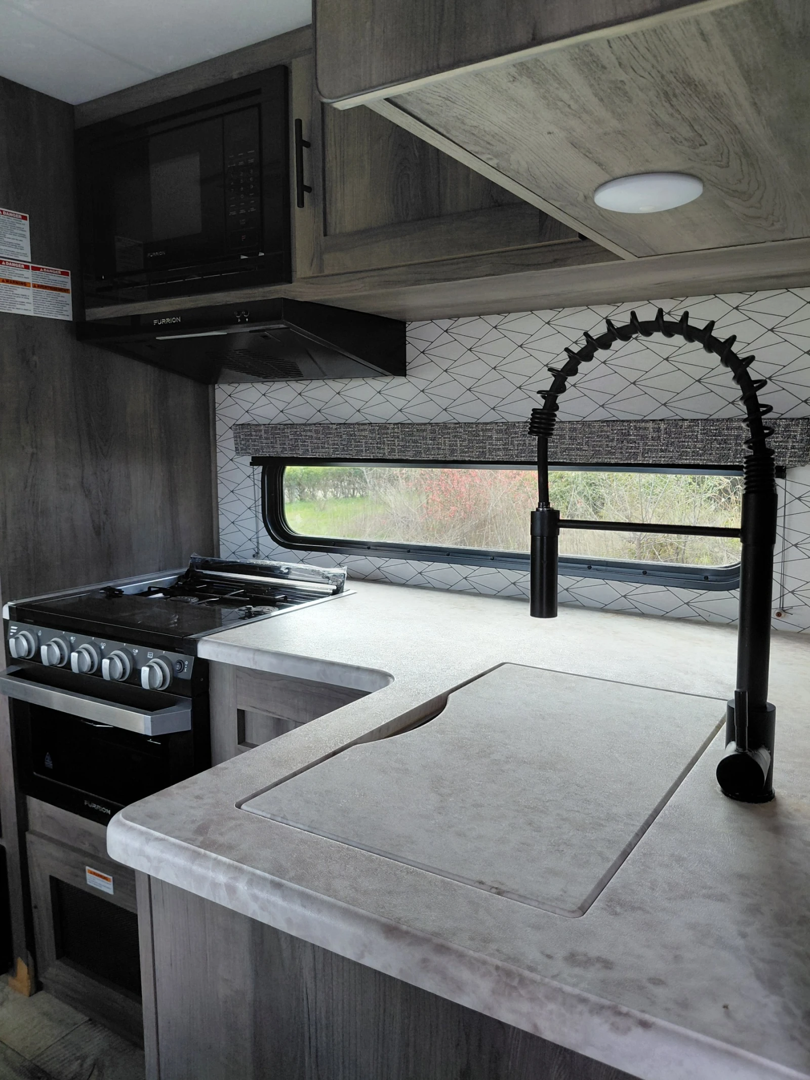 Каравана Sprite, снимка 2 - Каравани и кемпери - 54042984