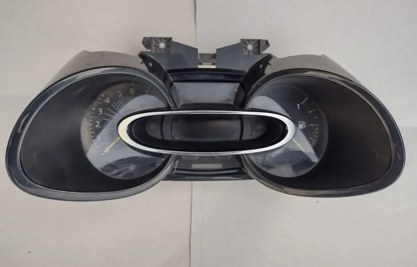 248109354R   RENAULT CLIO IV   VPFRRF-10849-AA | Mobile.bg   1