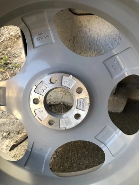 Гуми с джанти Pirelli 135/70R19, снимка 5