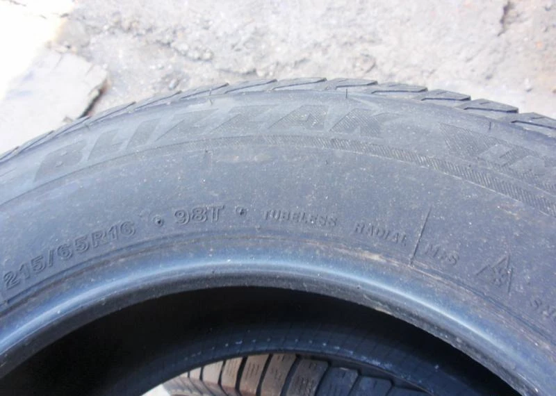 Гуми Всесезонни 215/65R16, снимка 14 - Гуми и джанти - 5648173