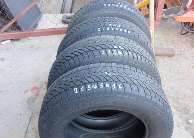 Гуми Всесезонни 215/65R16, снимка 8 - Гуми и джанти - 5648173