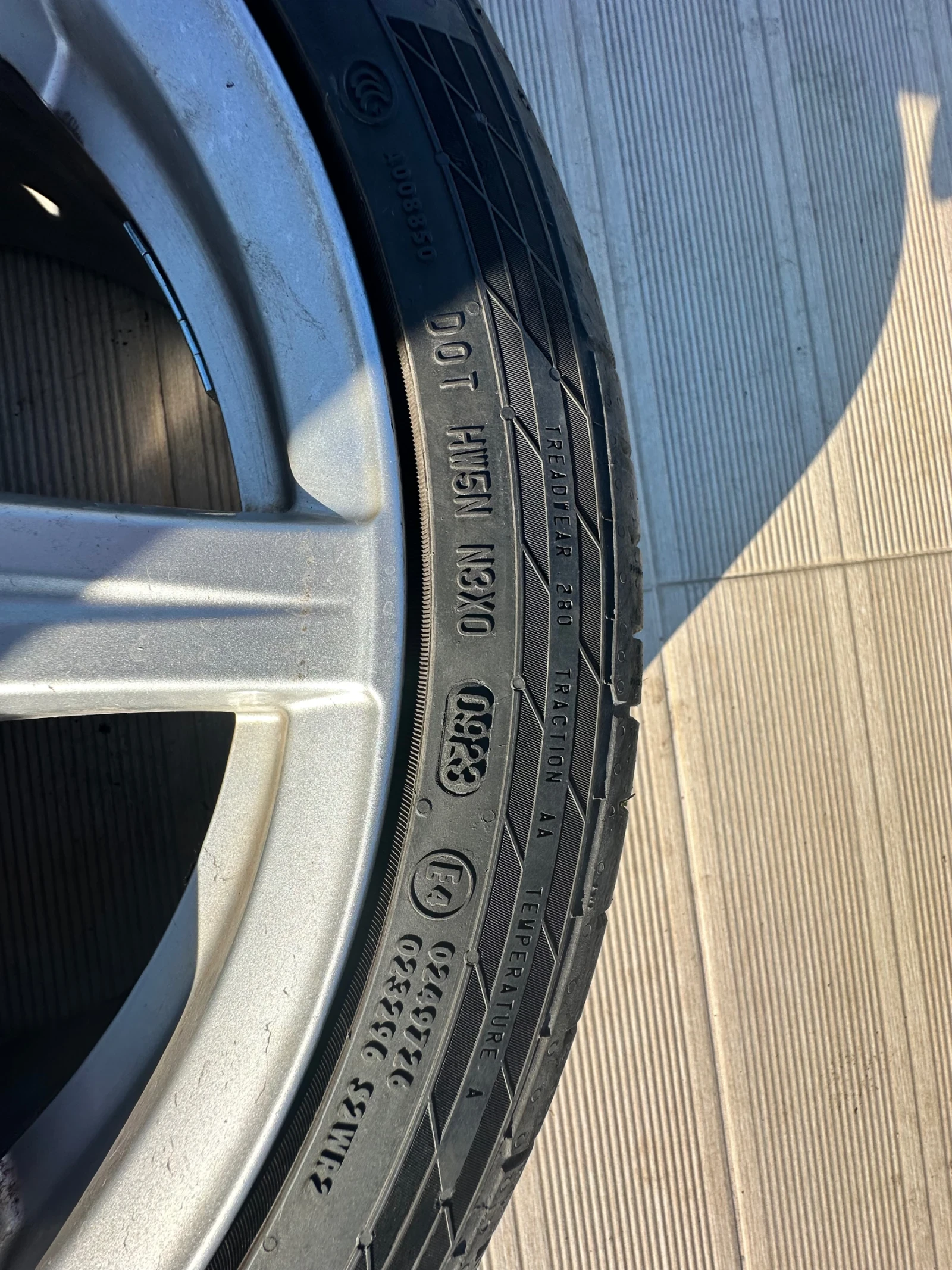 Гуми с джанти Continental 225/40R18, снимка 8 - Гуми и джанти - 54246103