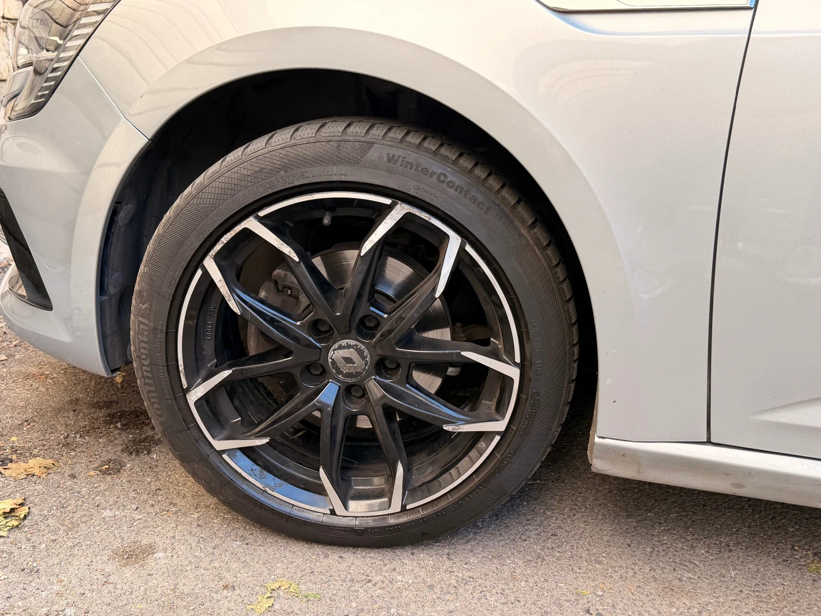 ���� � ������ 205/50R17 �� Renault | Mobile.bg � ����������� 4