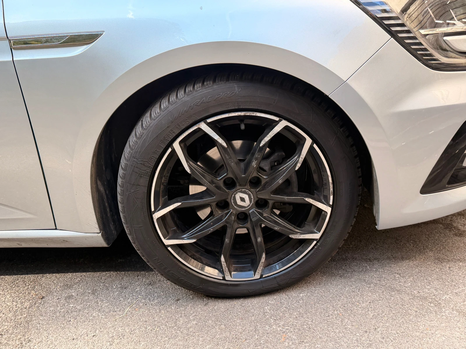 ���� � ������ 205/50R17 �� Renault | Mobile.bg � ����������� 1