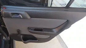 Opel Astra Уникат, снимка 13