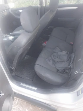 Mercedes-Benz B 200, снимка 4