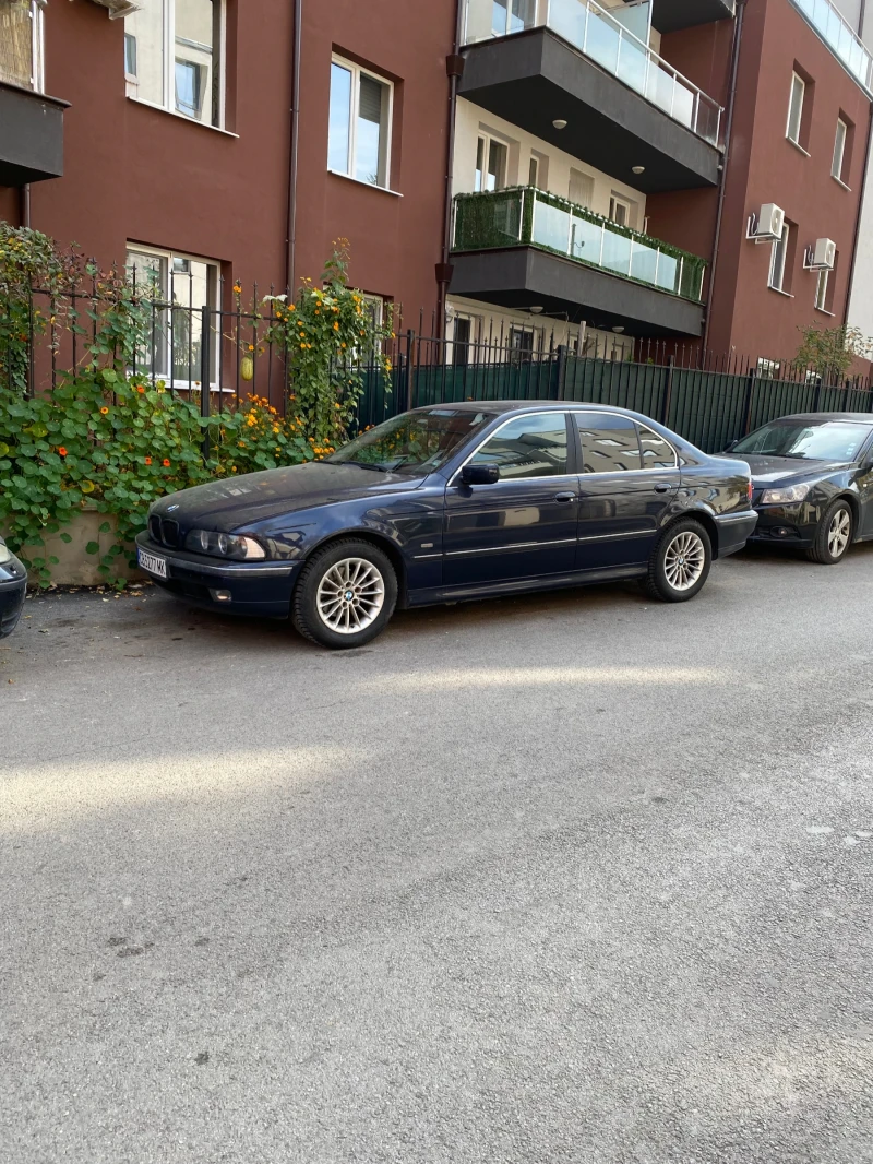 BMW 520 Е39, снимка 5 - Автомобили и джипове - 48739361