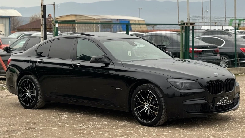 BMW 740 I= M-pack= Distronic= Head Up Display= Keyless Go=, снимка 3 - Автомобили и джипове - 49653693