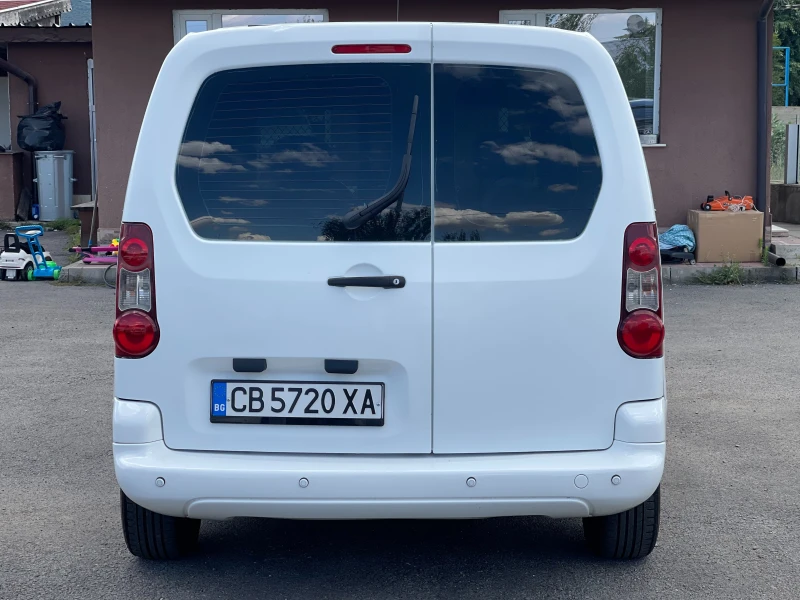 Citroen Berlingo 1.6HDi, снимка 4 - Автомобили и джипове - 51089081