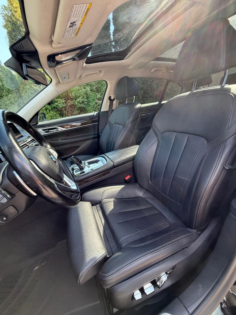 BMW 740 i M/xdrive/Shadow, снимка 8 - Автомобили и джипове - 51435545