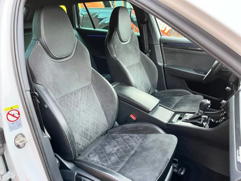 Skoda Superb Sportline 2.0 TDI, снимка 10 - Автомобили и джипове - 52090557