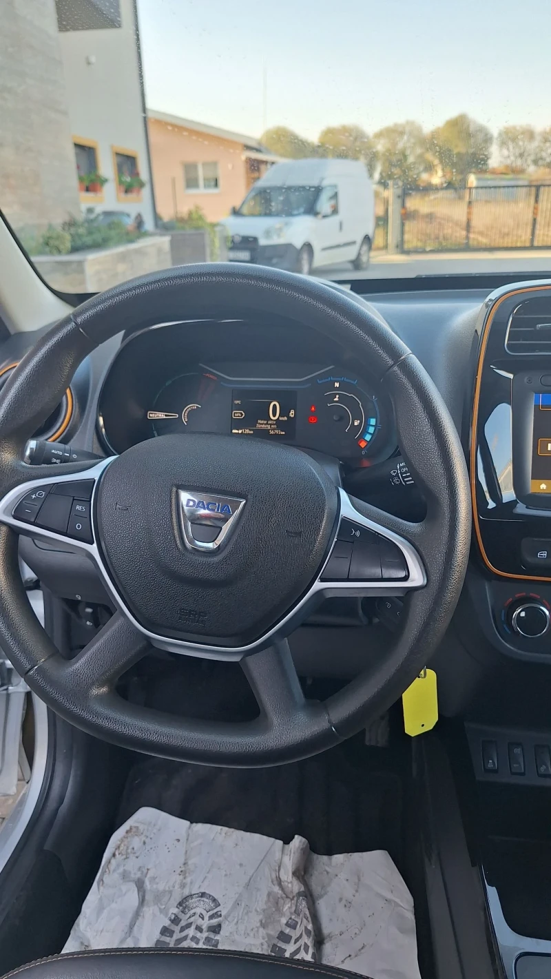 Dacia Spring Коледна цена , снимка 7 - Автомобили и джипове - 52422196