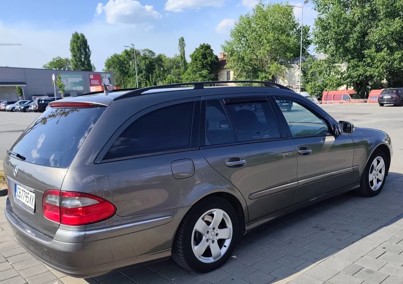 Mercedes-Benz E 280, снимка 5 - Автомобили и джипове - 52578757