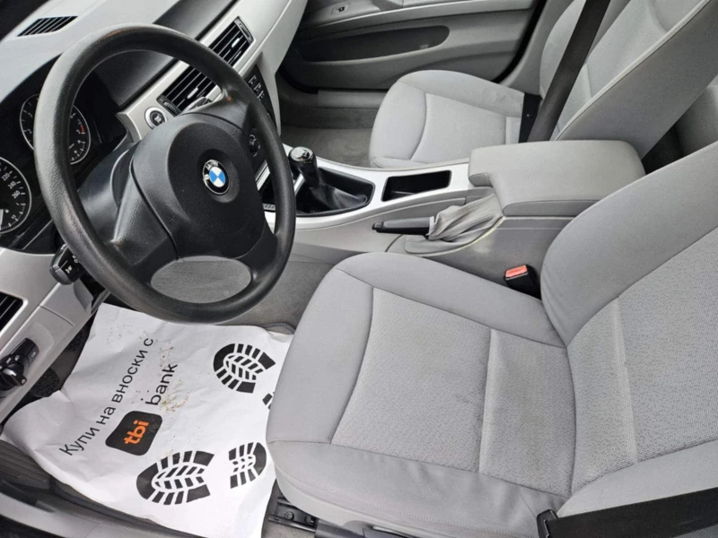 BMW 320 2.0, снимка 12 - Автомобили и джипове - 52653315