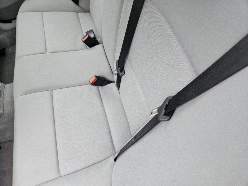 BMW 320 2.0, снимка 14 - Автомобили и джипове - 52653315