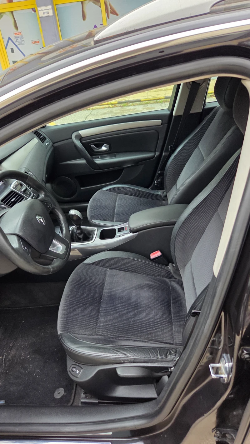 Renault Laguna, снимка 8 - Автомобили и джипове - 52704562