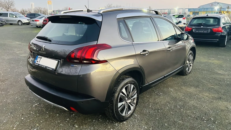 Peugeot 2008 1.2* Allure* Автомат* Camera* NAVI* Кожа* EURO6* F, снимка 5 - Автомобили и джипове - 52740880