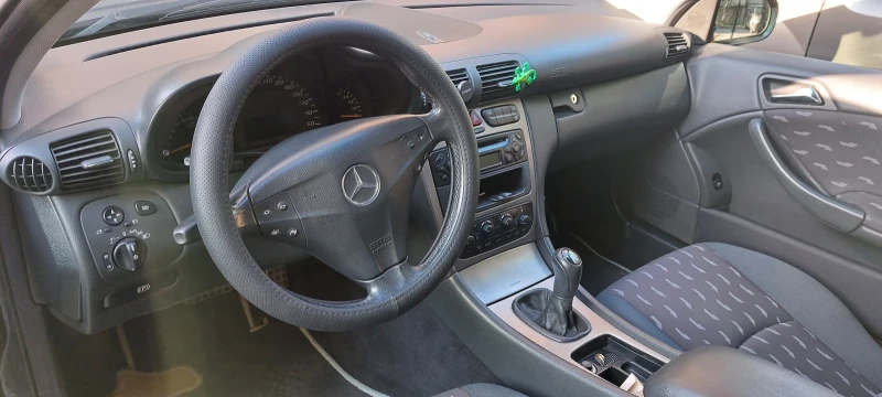 Mercedes-Benz C 180 1.8 kompressor , снимка 9 - Автомобили и джипове - 53334244