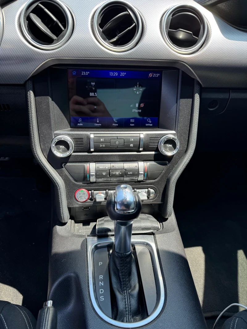 Ford Mustang, снимка 9 - Автомобили и джипове - 52802860