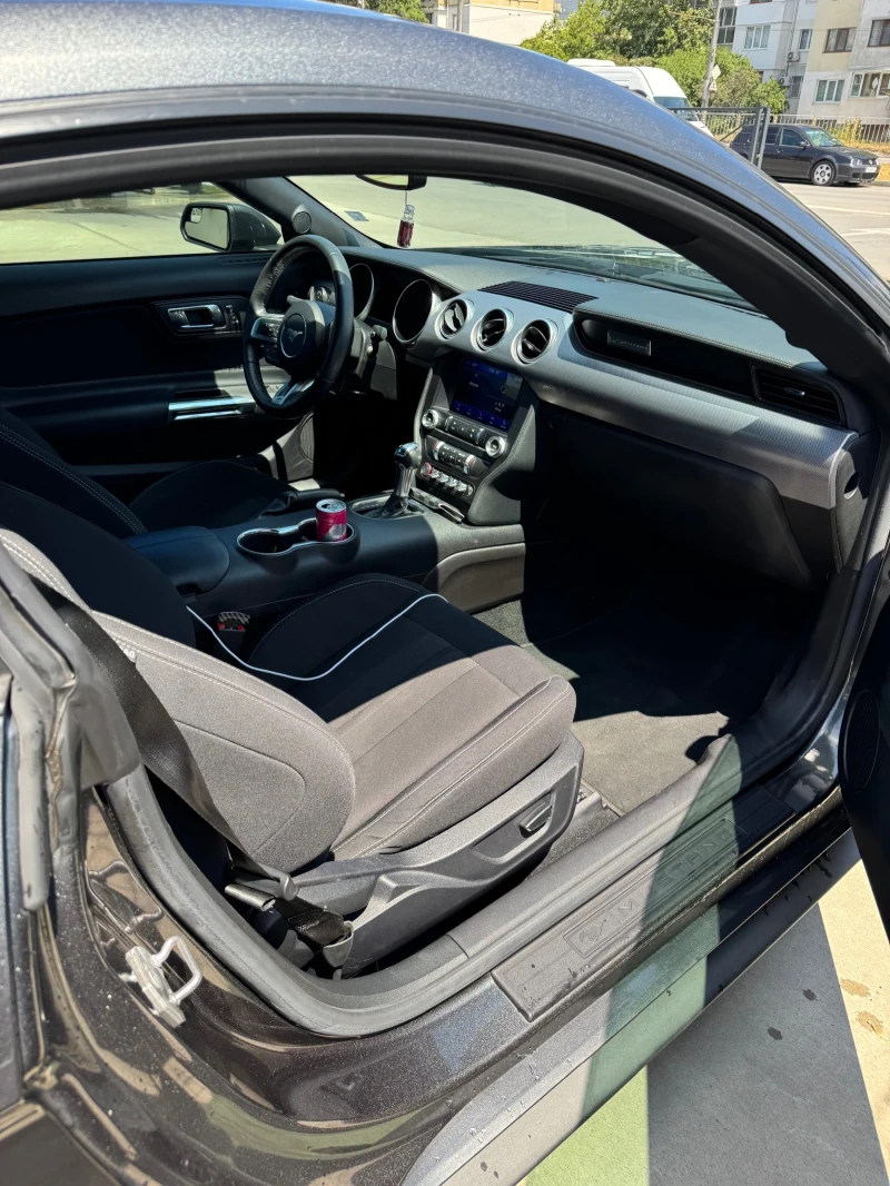 Ford Mustang, снимка 4 - Автомобили и джипове - 52802860