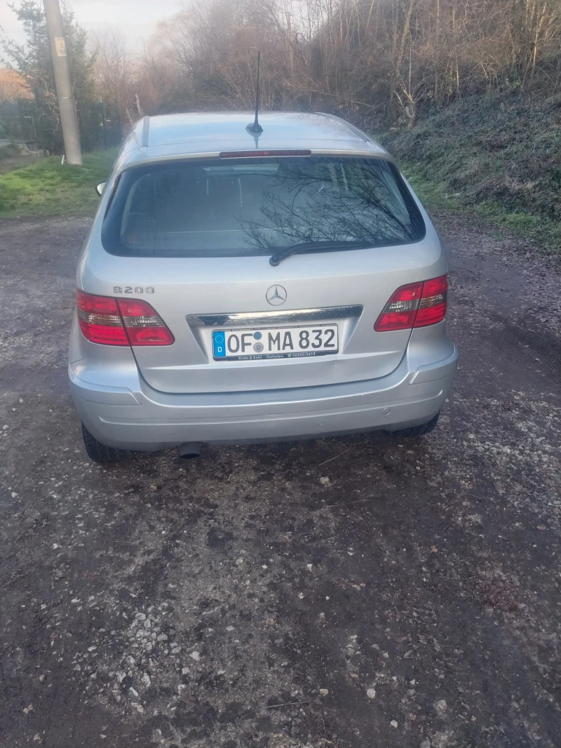 Mercedes-Benz B 200, снимка 6 - Автомобили и джипове - 52866359