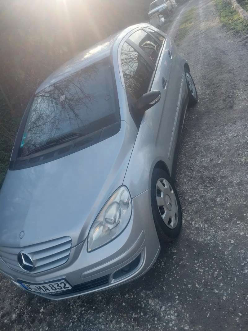 Mercedes-Benz B 200, снимка 7 - Автомобили и джипове - 52866359
