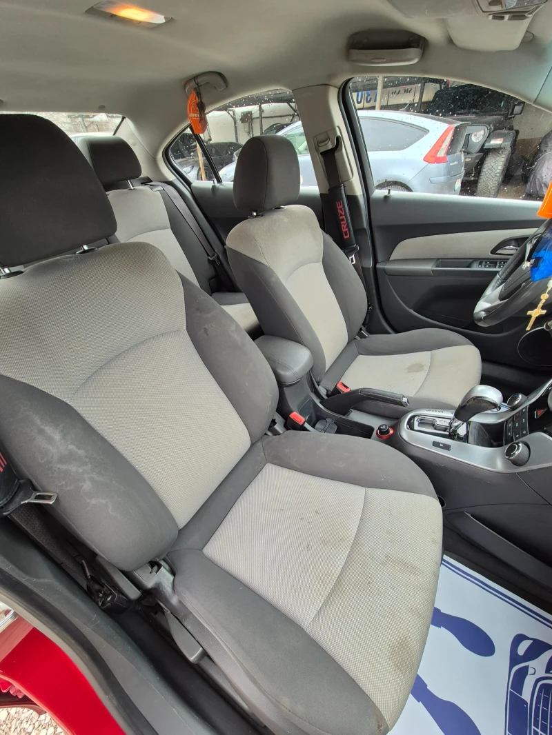 Chevrolet Cruze 1.8 i Газ  🔝, снимка 9 - Автомобили и джипове - 53563819