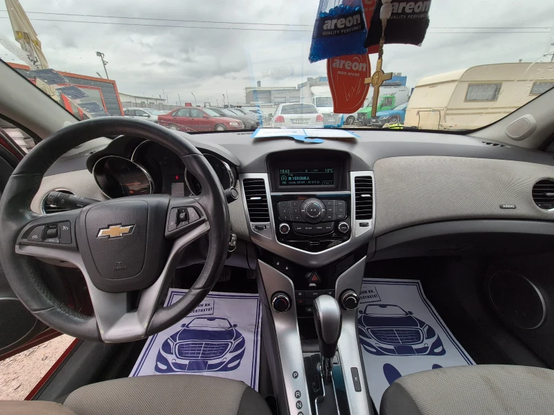 Chevrolet Cruze 1.8 i Газ  🔝, снимка 15 - Автомобили и джипове - 53563819