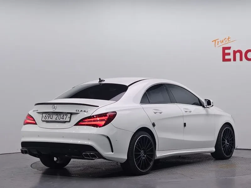 Mercedes-Benz CLA 2.5, снимка 2 - Автомобили и джипове - 54287760