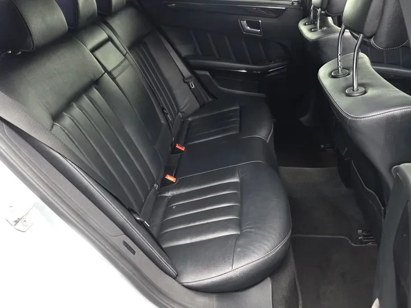 Mercedes-Benz E 220 BlueTEC - САМО 30% АВАНС, снимка 12 - Автомобили и джипове - 55800259