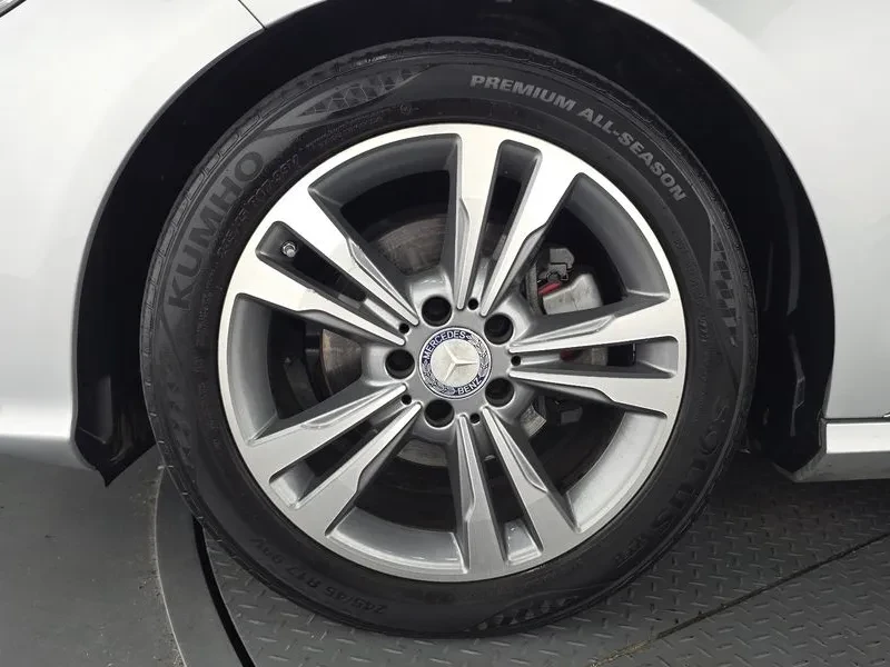Mercedes-Benz E 220 BlueTEC - САМО 30% АВАНС, снимка 5 - Автомобили и джипове - 55800259