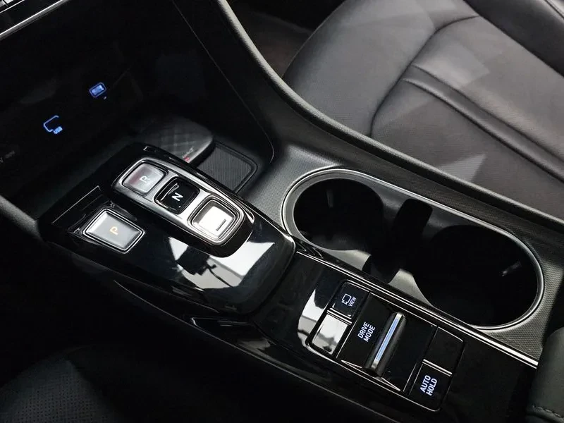 Hyundai Sonata 2.0 - САМО 30% АВАНС, снимка 17 - Автомобили и джипове - 55998376