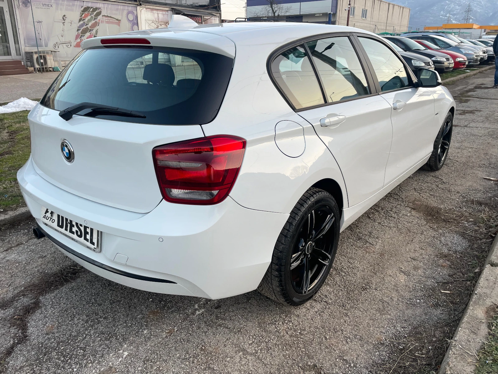 BMW 116 D-SPORT - изображение 8