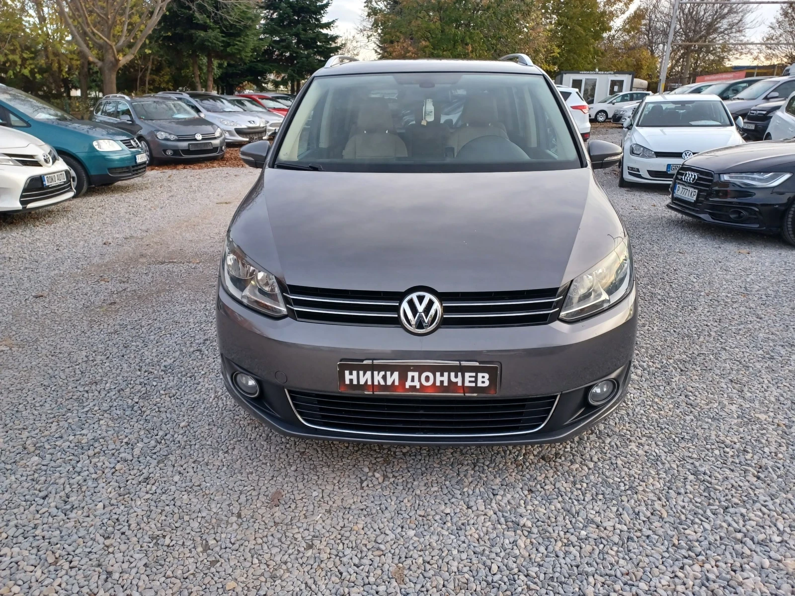 VW Touran 2.0-140 TDI!AVTOMAT! KOJA! F-1 на волана!Подгрев  - изображение 2